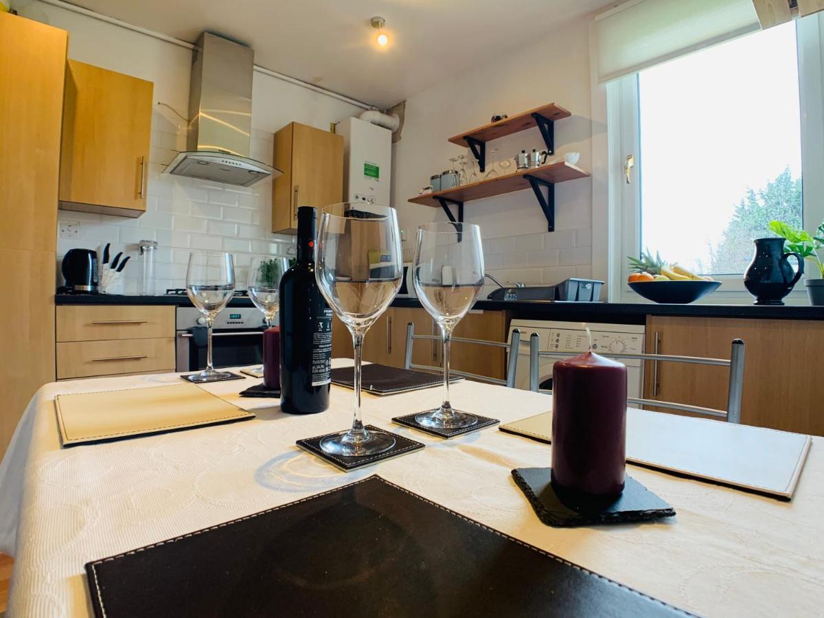 Maria- Bright And Modern City Center Apartment . Edinburgh Luaran gambar
