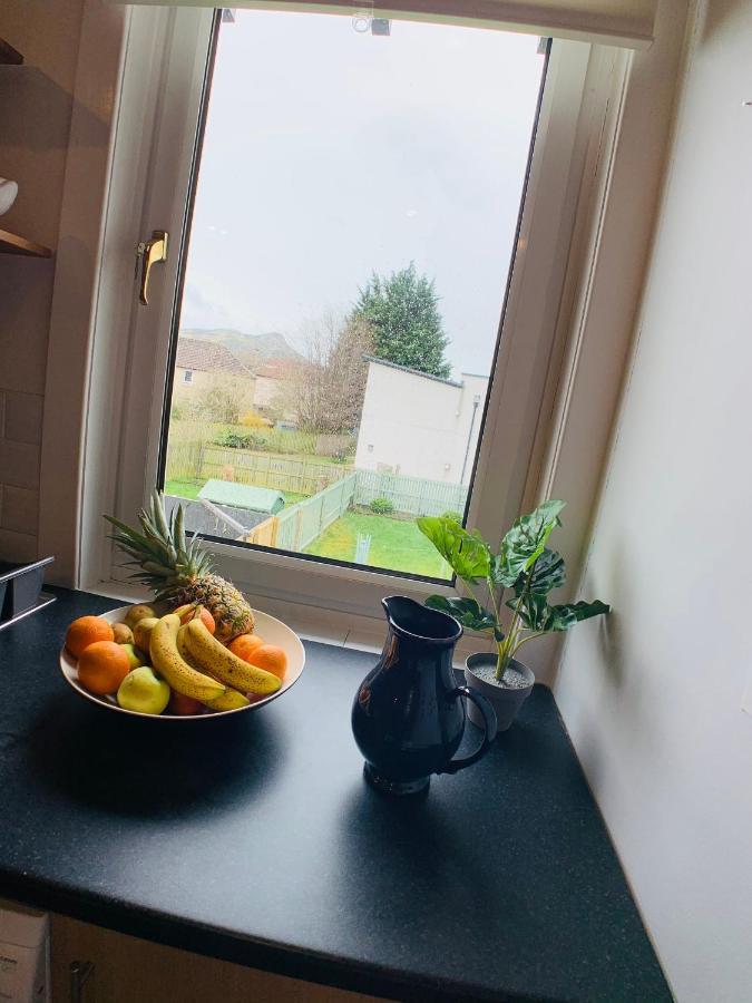 Maria- Bright And Modern City Center Apartment . Edinburgh Luaran gambar