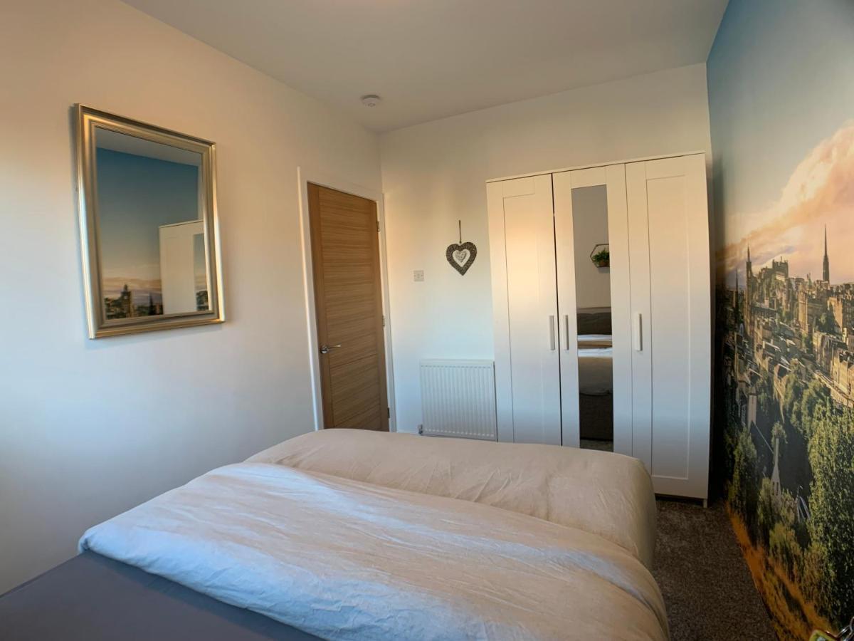 Maria- Bright And Modern City Center Apartment . Edinburgh Luaran gambar